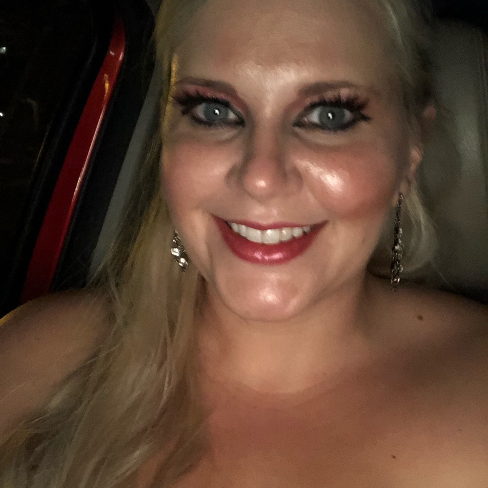 Meet your Posher, Molly